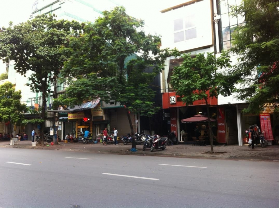 Cho thuê nhà mặt phố Phố Huế quận Hai Bà Trưng giá rẻ