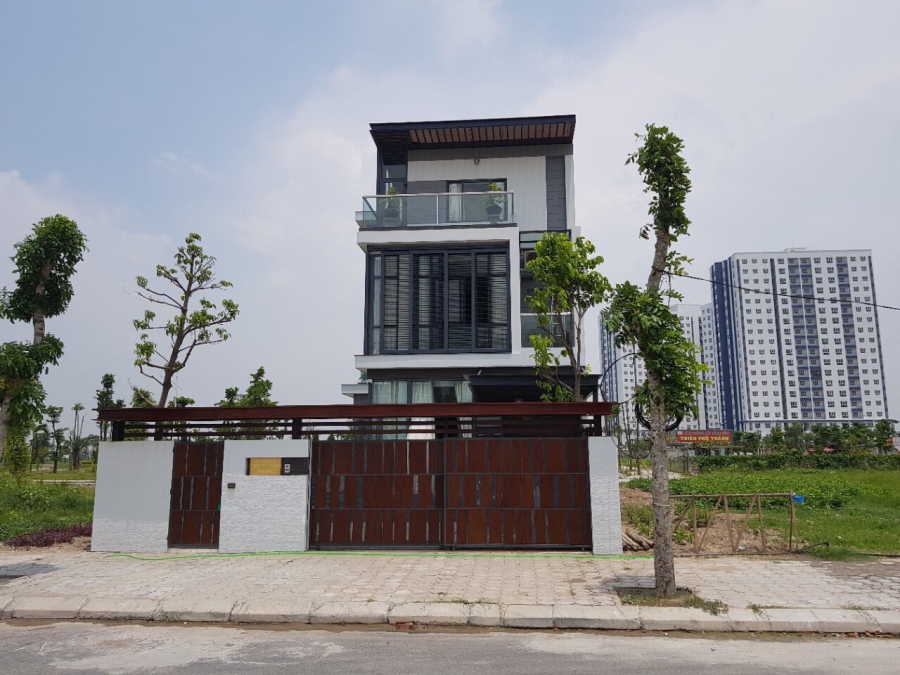Bán liền kề 100m2, trung tâm khu đô thị, đã có nhiều nhà xây