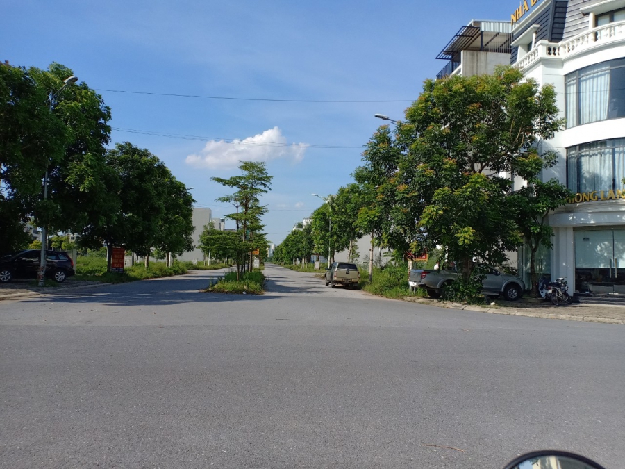 Cần bán gấp lô biệt thự Thanh Hà,góc chính đường 14m,B2.2 BT3 Ô 10 